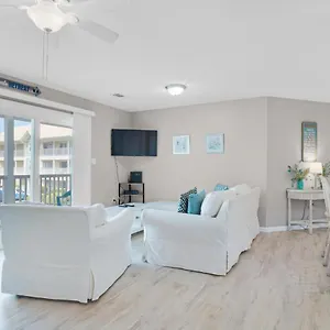 Apartment St. Martin Beachwalk Villas 122 By Real Joy, Destin